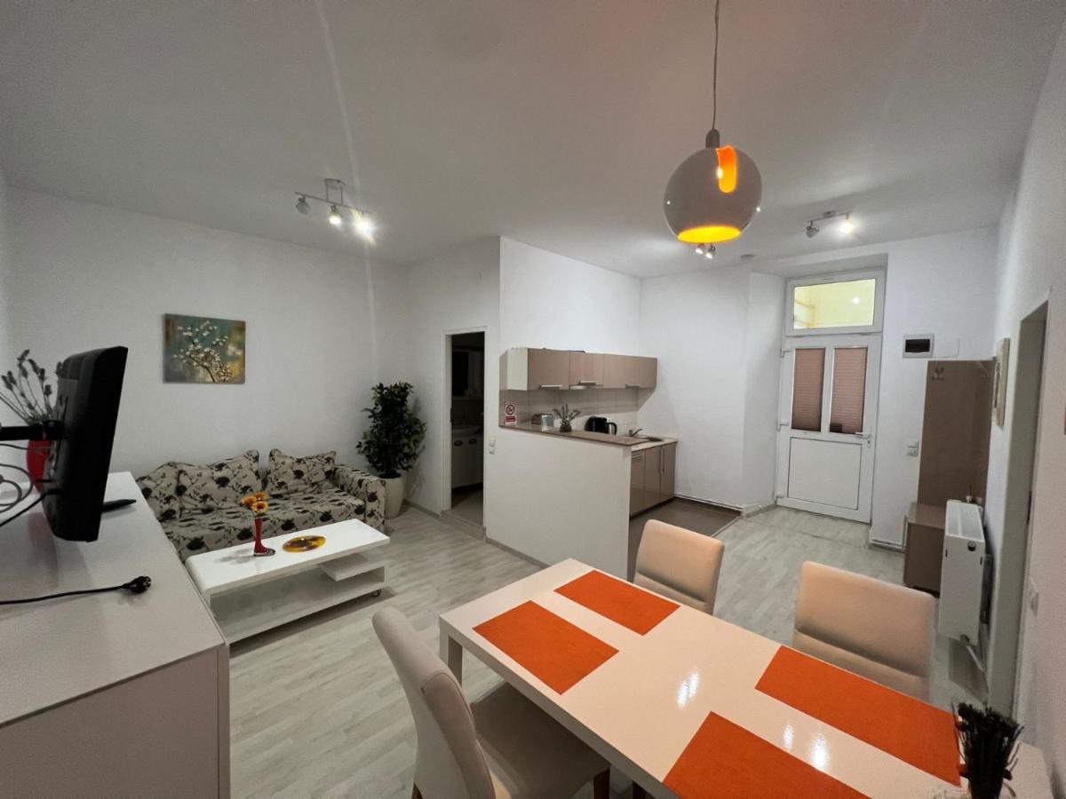 Apartament Teodora Sibiu Apartman Kültér fotó