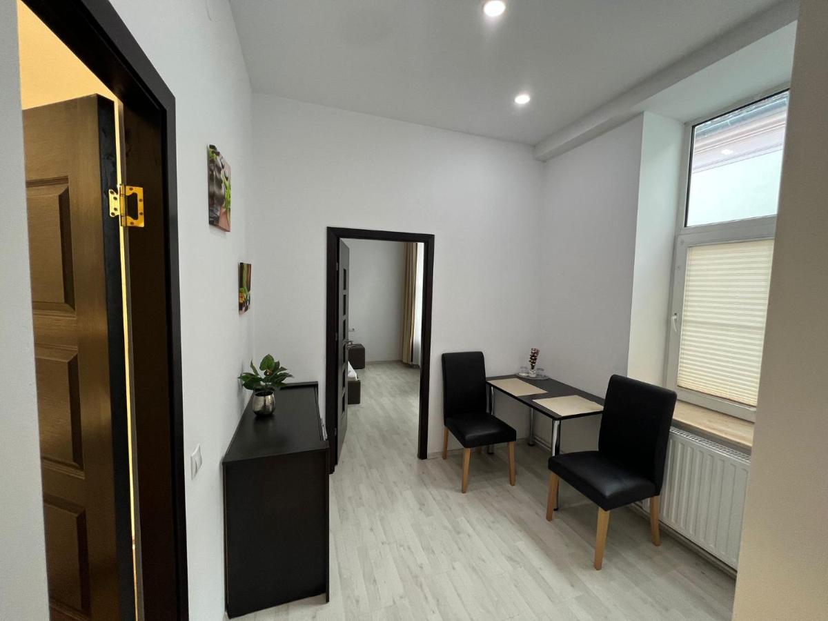 Apartament Teodora Sibiu Apartman Kültér fotó