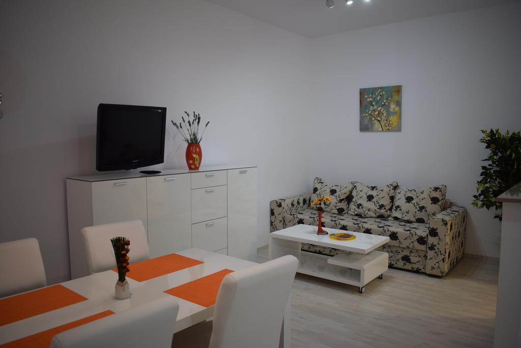 Apartament Teodora Sibiu Apartman Kültér fotó